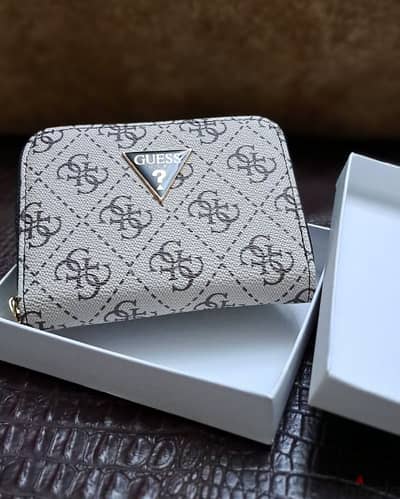 GUESS WALLET