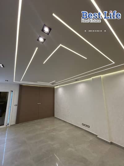 Ground Floor Apartment with Private Garden for Sale in Al Rehab 2 | Phase 9 | 122 Sqm + 60 Sqm Garden | Ultra Super Lux Ground Floor Apartment with Private Garden for Sale in Al Rehab 2 | Phase 9 | 122 Sqm + 60 Sqm Garden | Ultra Super Lux