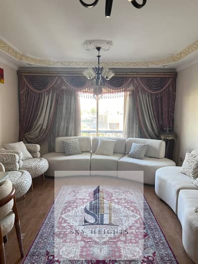 Furnished apartment for rent in Al Rehab City, 90 sqm, located near all amenities. Situated on the third floor (no elevator), it features custom finis