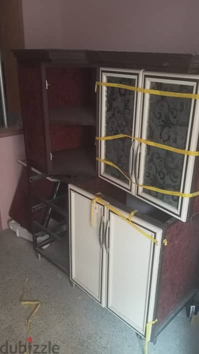 مطبخ حالته محترمة جدا