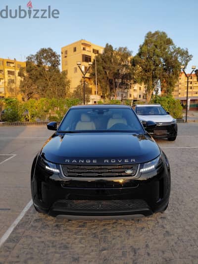 Rang Rover Evoque 2026 se 270pe