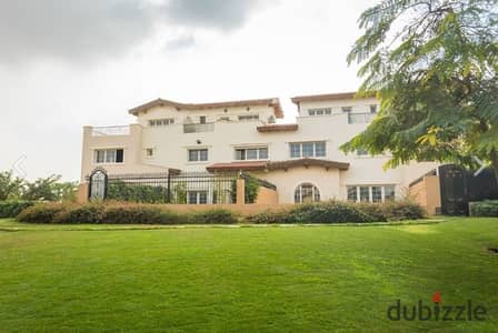 Villa for sale  Fully Finished Luxury ready to move prime location  in Hyde Park compound