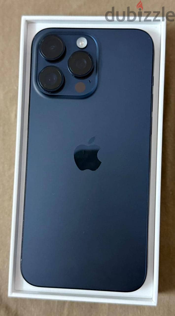 Apple - iPhone 15 Pro Max 2