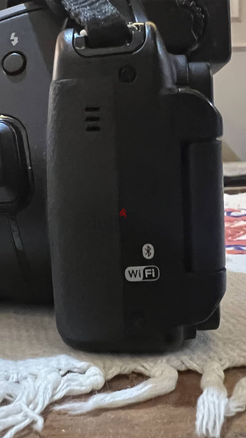 Nikon coolpix B700 1