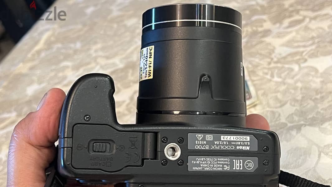 Nikon coolpix B700 7