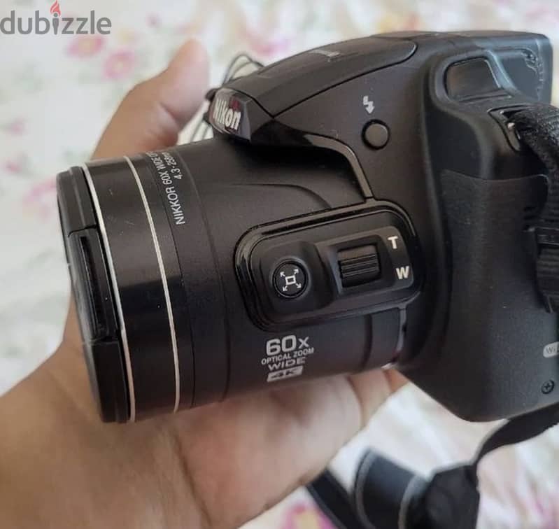 Nikon coolpix B700 11