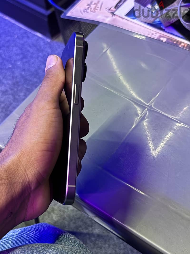 Apple - iPhone 15 Pro 5