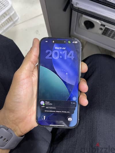 آبل - آيفون 16 برو