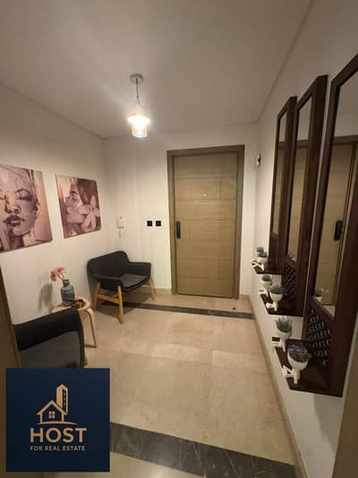 شقة مميزة للبيع في الجولف أب تاون امتلك شقة فاخرة في واحدة من أرقى مراحل أب تاون كايرو حيث الموقع المميز والتشطيب الراقي وأحدث أنظمة المنزل الذكي