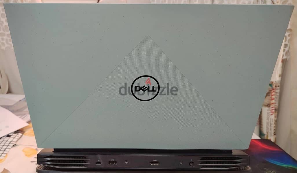 DELL G15 5520 3