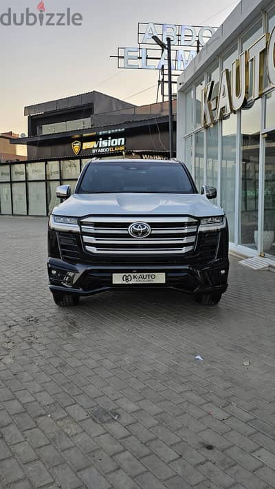 Toyota Land Cruiser 2026 Vxr رخصة سنة هدية