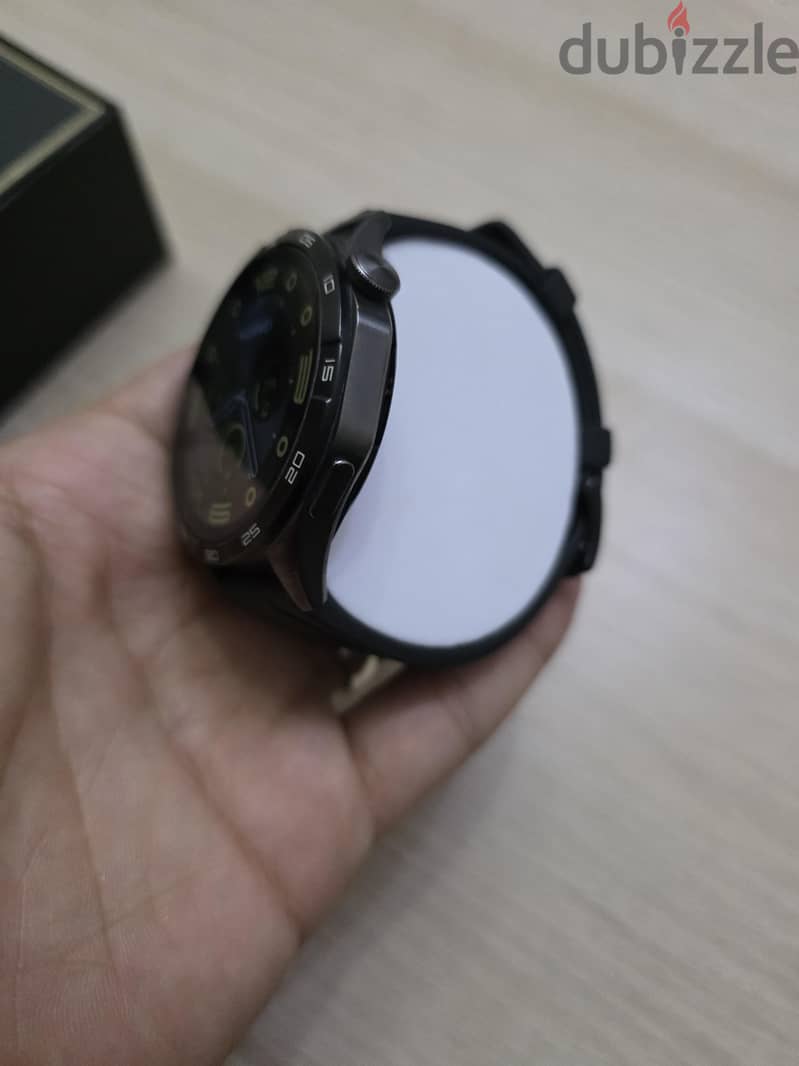 Huawei Watch GT4 1