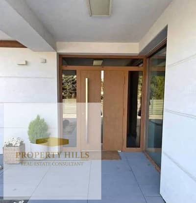 Last Ready to Move Fully Finished Villa Starting from Only 20% Down Payment Next to Mountain View New Cairo