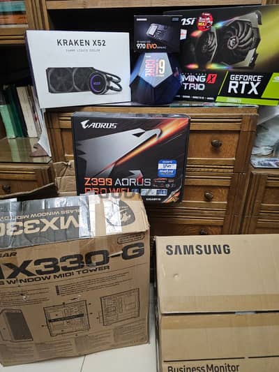 High End Gaming PC  بحالة ممتازة بالكرتونة