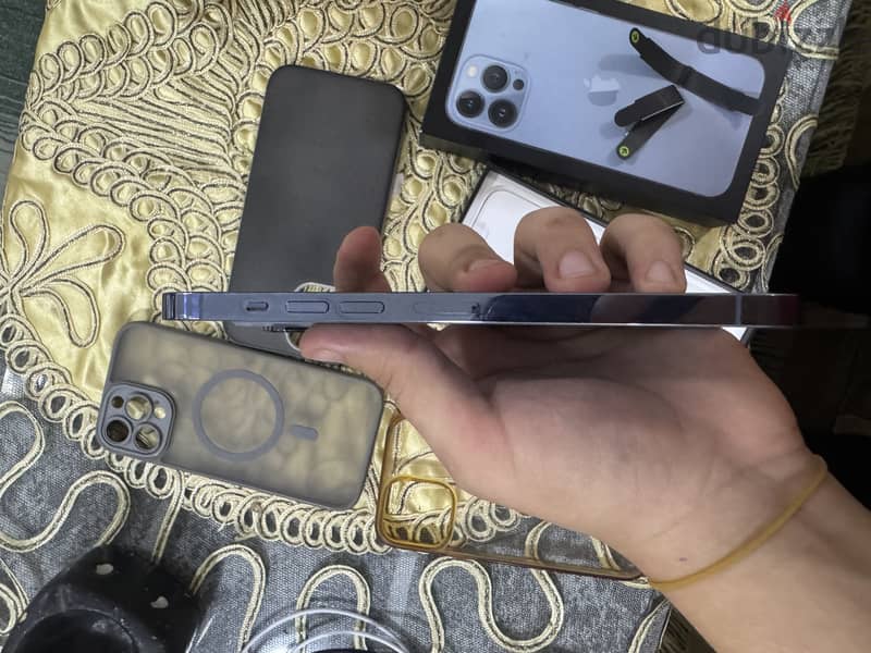 Apple - iPhone 13 Pro Max 5