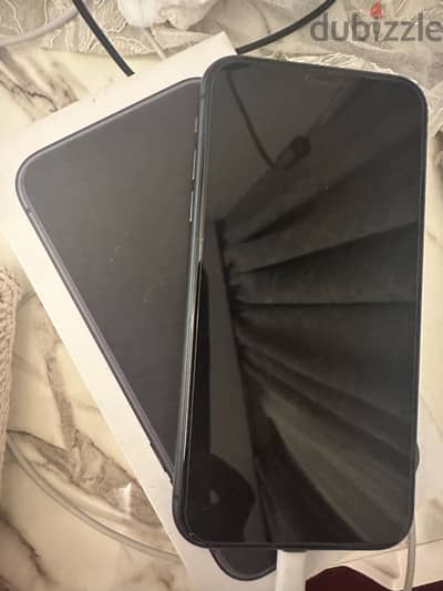 Apple - iPhone 11
