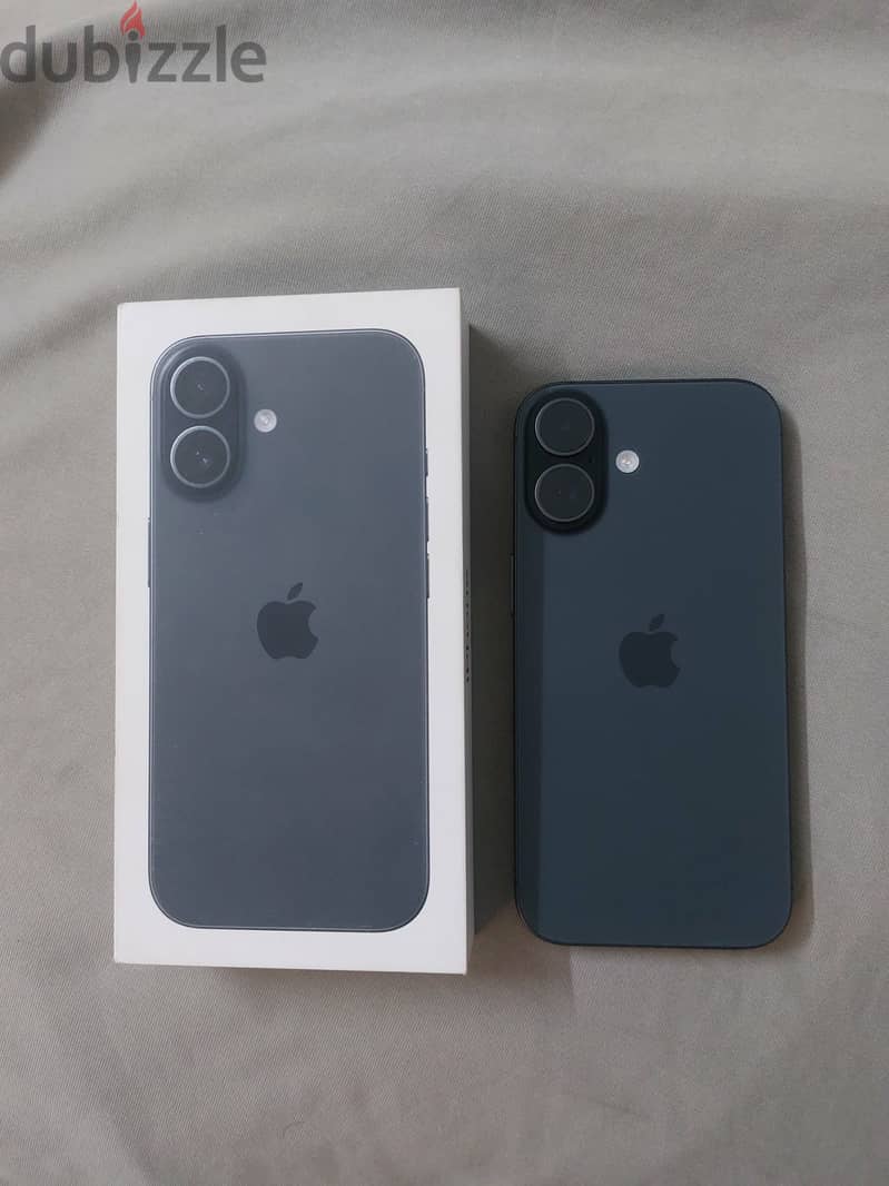 Apple - iPhone 17 3