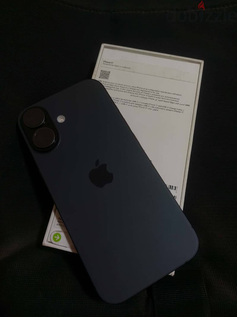 Apple - iPhone 17 8