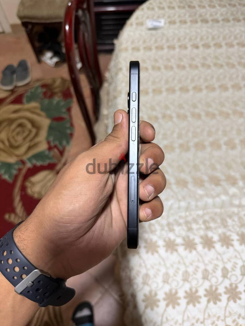 Apple - iPhone 16 4