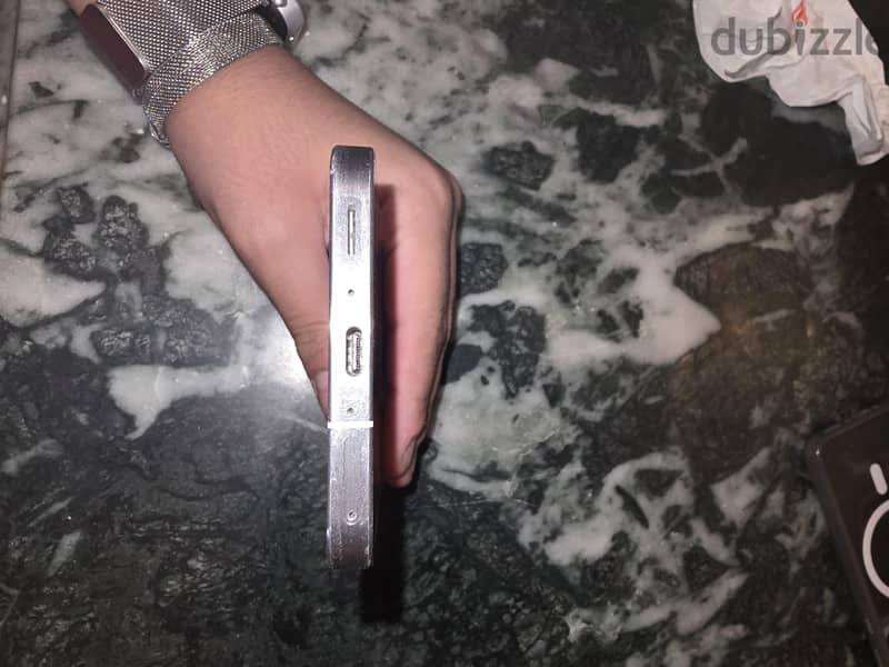 Samsung A56 5