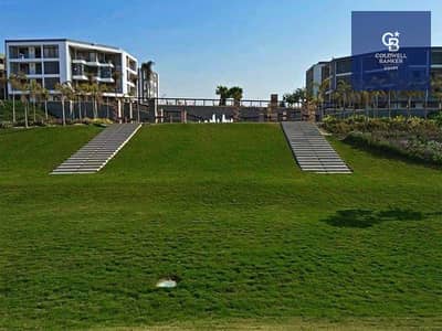Apartment for sale directly on the Suez Road, with installments over 12 years and a distinctive sea view.