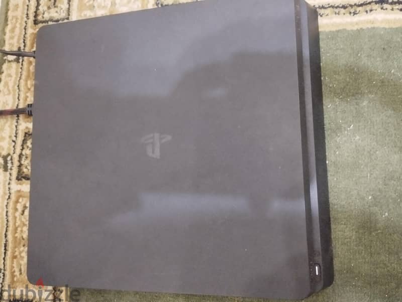 playstation 4 slim 1
