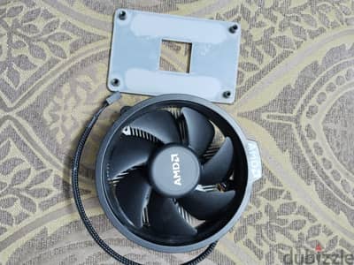 كولر amd جديد لم يستعمل بالبراكت