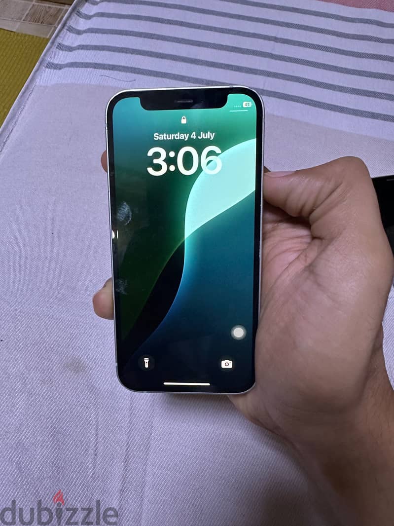 Apple - iPhone 12 mini 4