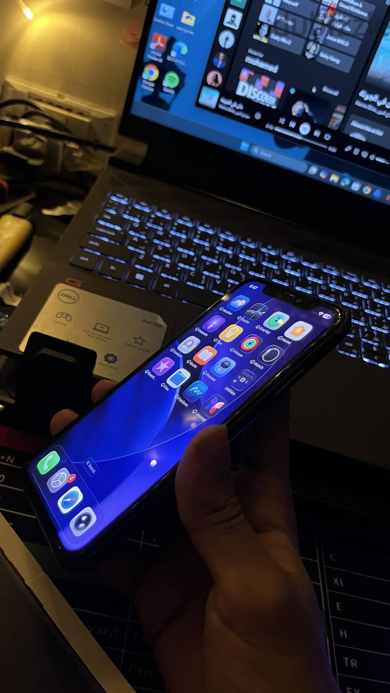 Apple - iPhone 11 1