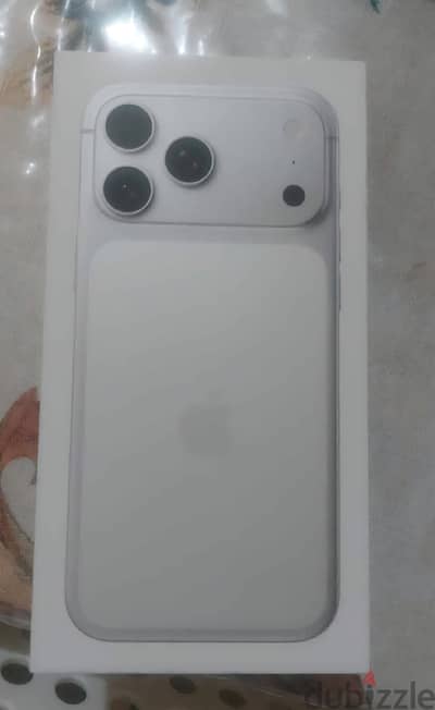 IPhone 17 Pro Max 512g Silver جديد