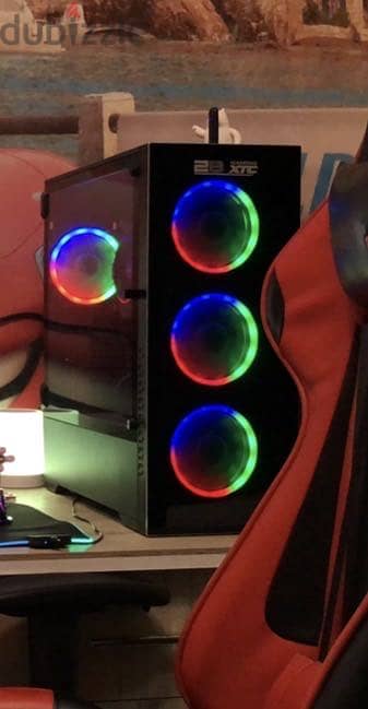 كمبيوتر جيمنج Ryzen 5 3400G - حالة ممتاز جدا