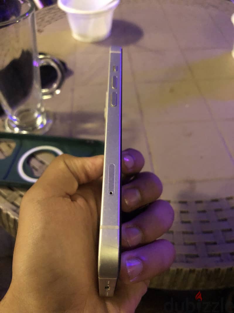 Apple - iPhone 13 4