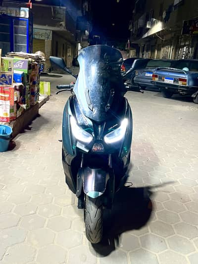 Hojang n max 200.    قابل للتفاوض البسيط عند جديت الشراء