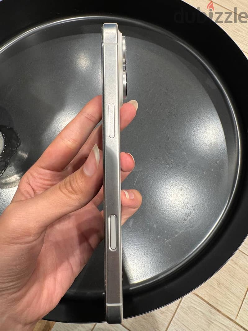 Apple - iPhone 16 Pro Max 1