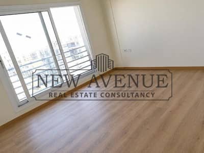 Apartment for sale in Hydepark new cairo Fully Finished with Ac’s and kitchen cabinets very prime location located over greenery and water features