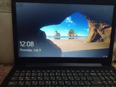 Lenovo V145-15AST بحالة ممتازة للبيع