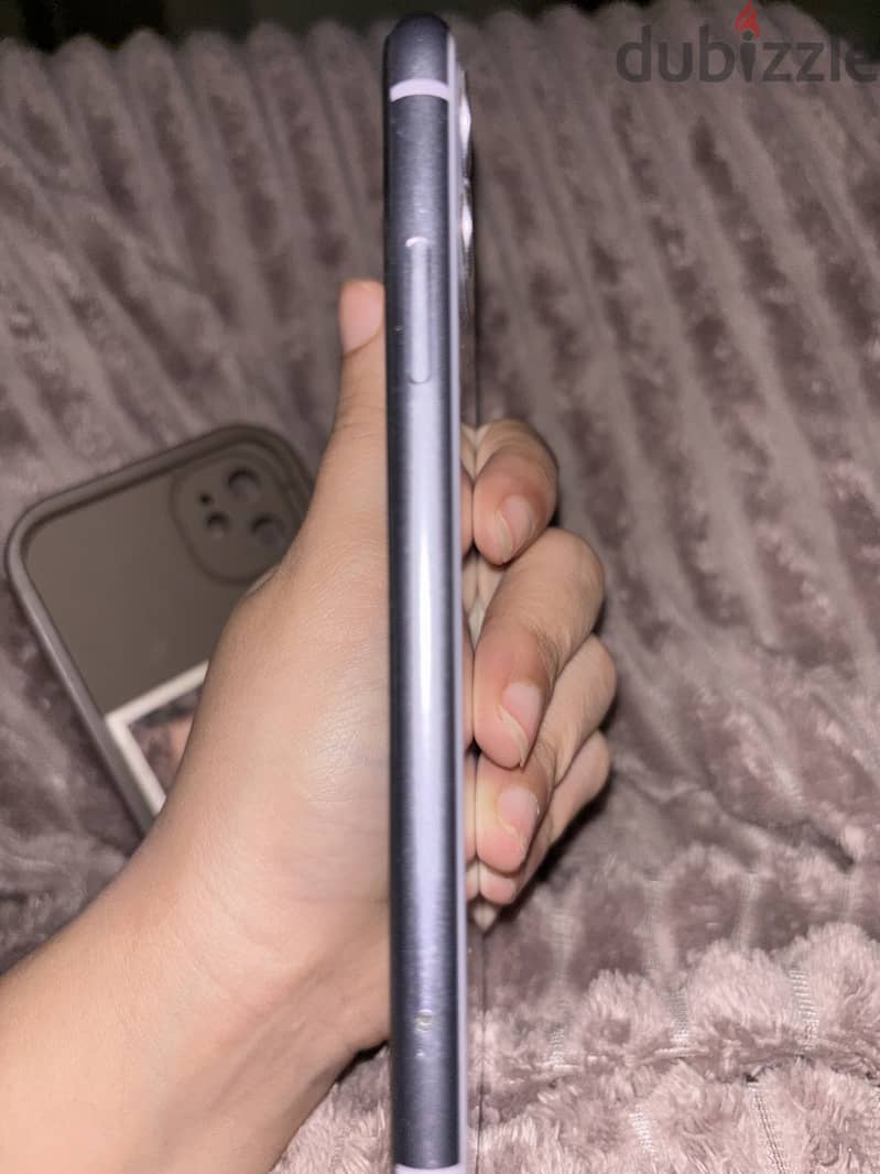 Apple - iPhone 11 2