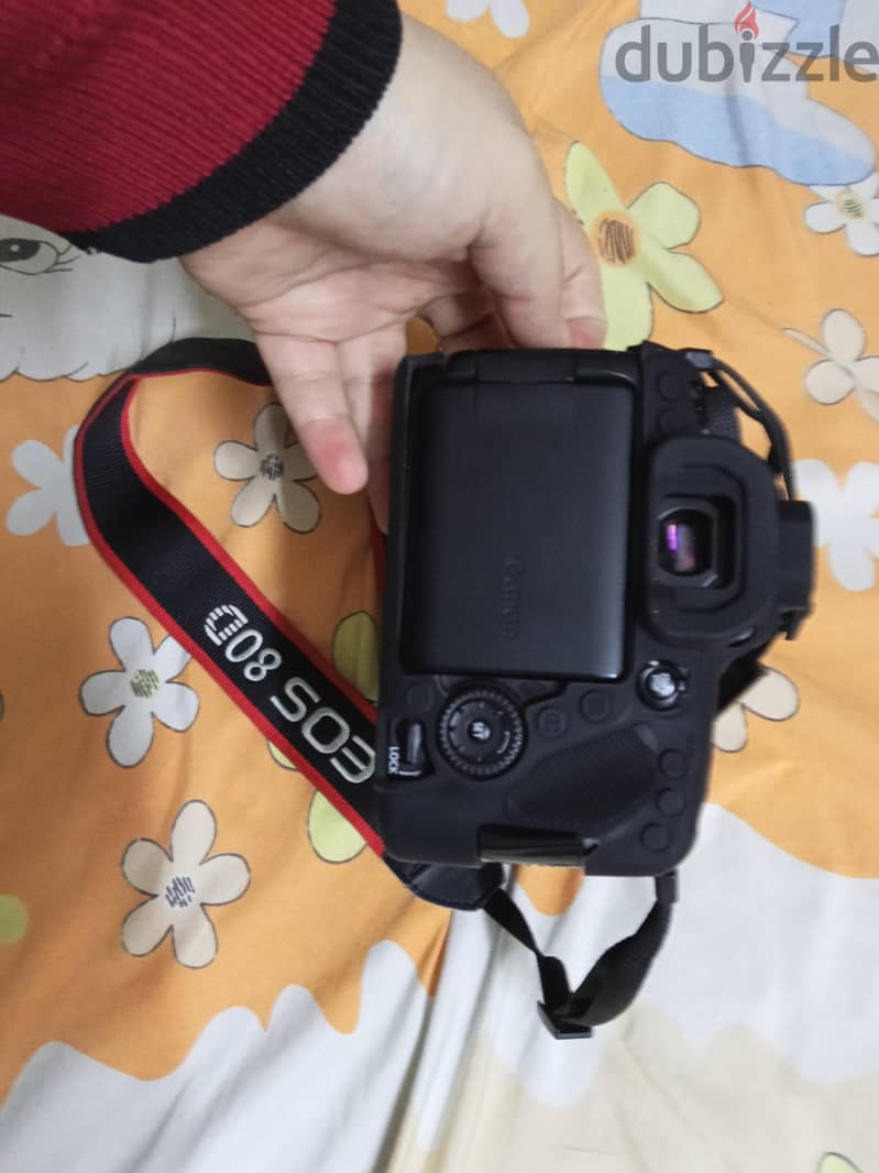 canon 80d 3