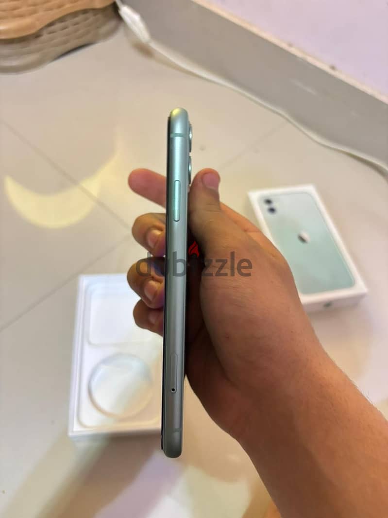 Apple - iPhone 11 3