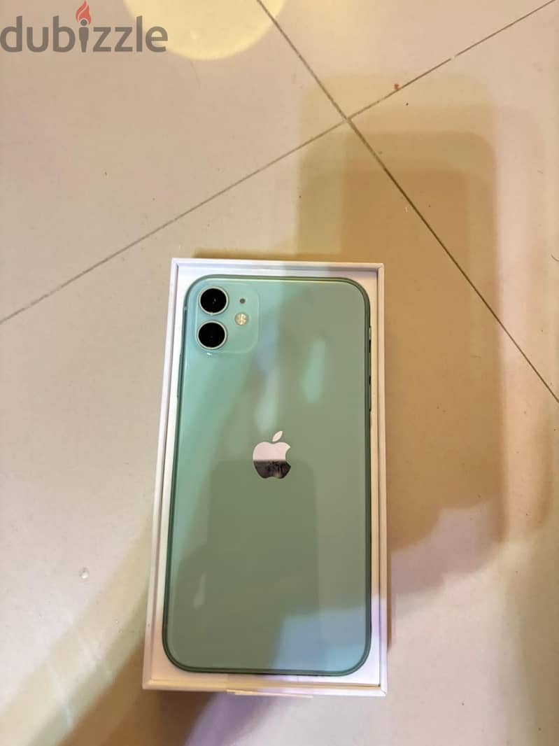 Apple - iPhone 11 8