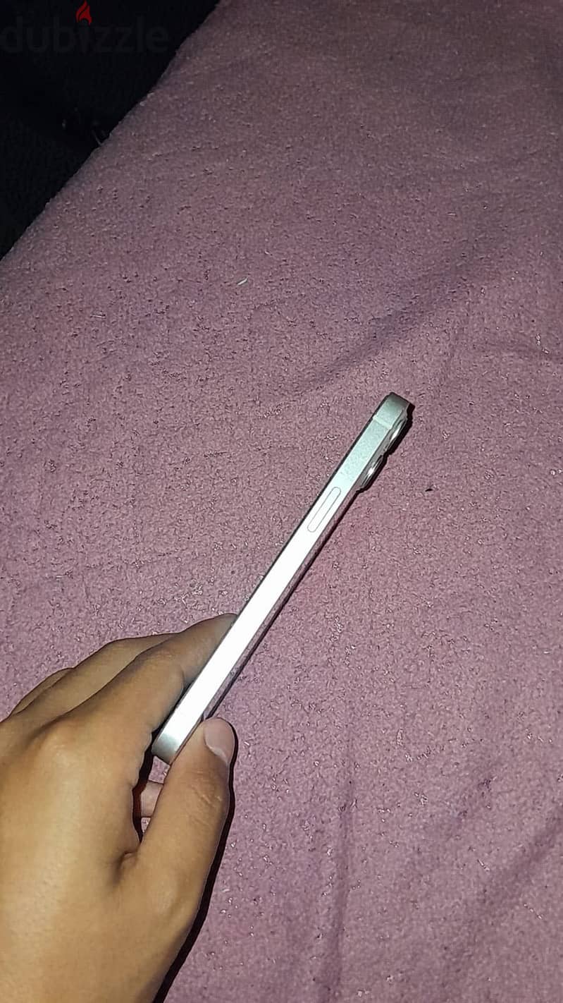 Apple - iPhone 13 2