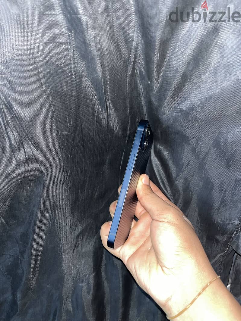 Apple - iPhone 13 1