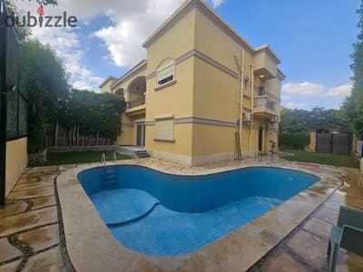 Villa model T at a bargain price, without violations, with a swimming pool and 4 rooms