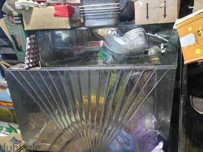 عدة مطعم فول وطعمية.