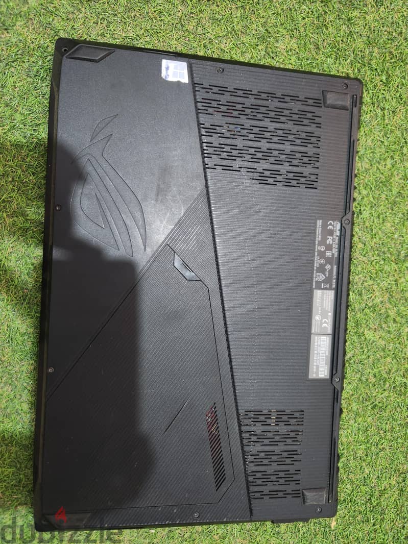 Asus GL703GM 4