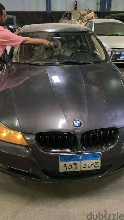 بي ام دبليو 320 2011