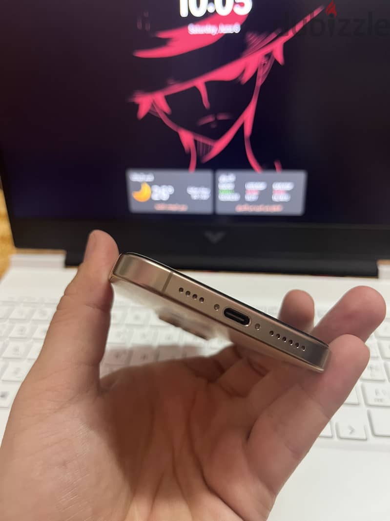 Apple - iPhone 16 Pro Max 5