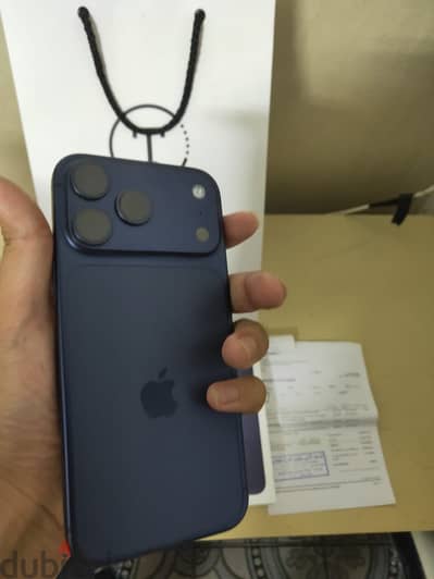 Apple - iPhone 17 Pro Max