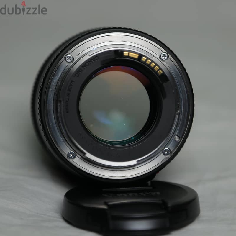 lens 85 1.8 4