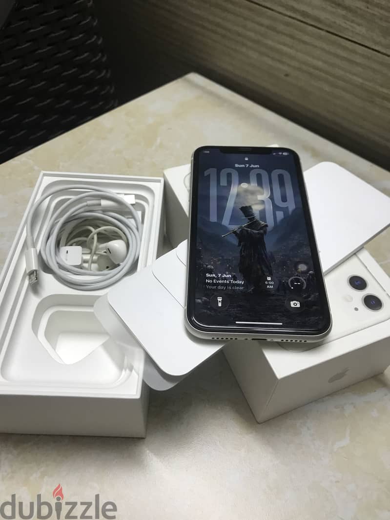Apple - iPhone 11 2